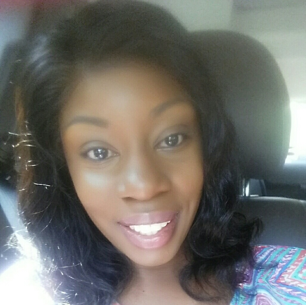 Meet your Posher, Raishell